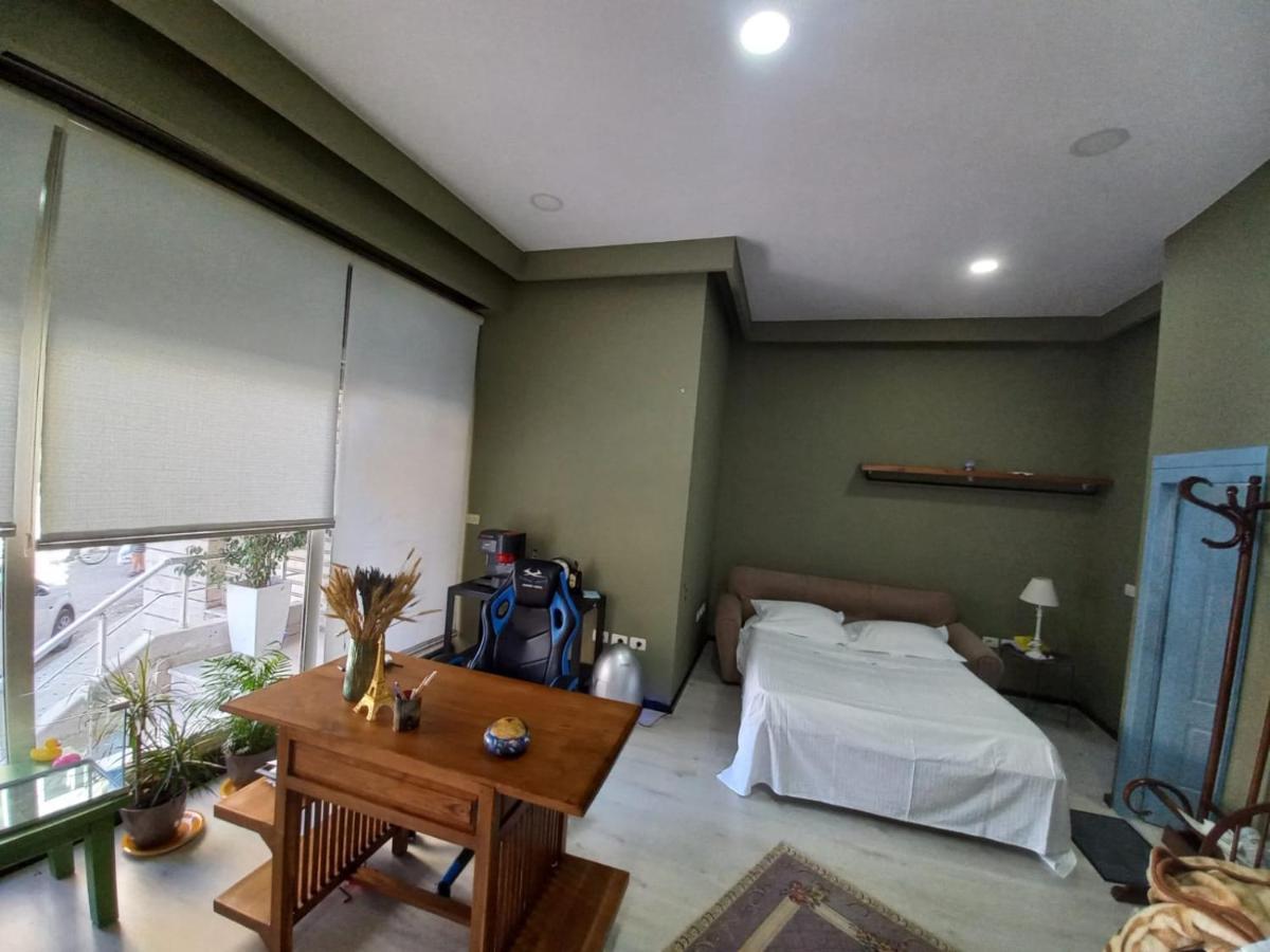 Penthouse Rooms & Aparts Tirana Buitenkant foto